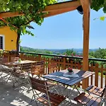 Weingut Stoff Couette-café Kitzeck im Sausal
