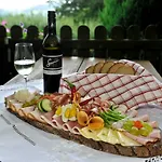 Weingut Stoff Couette-café Kitzeck im Sausal