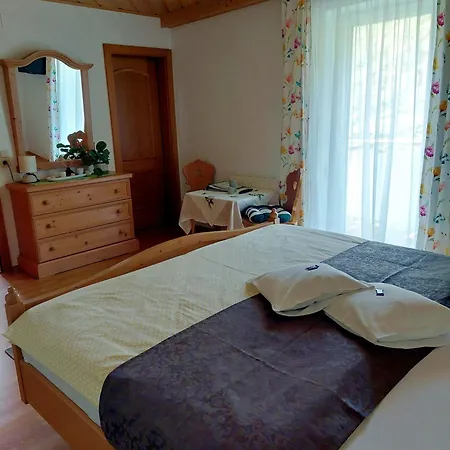 Weingut Stoff Bed & Breakfast Kitzeck im Sausal