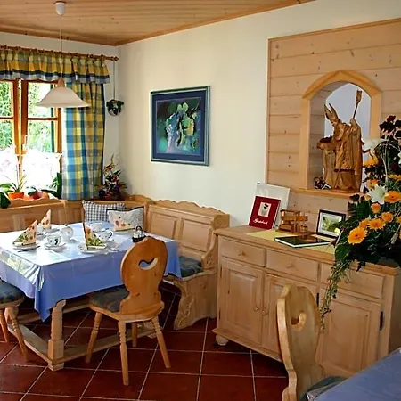 Weingut Stoff 3* Kitzeck im Sausal